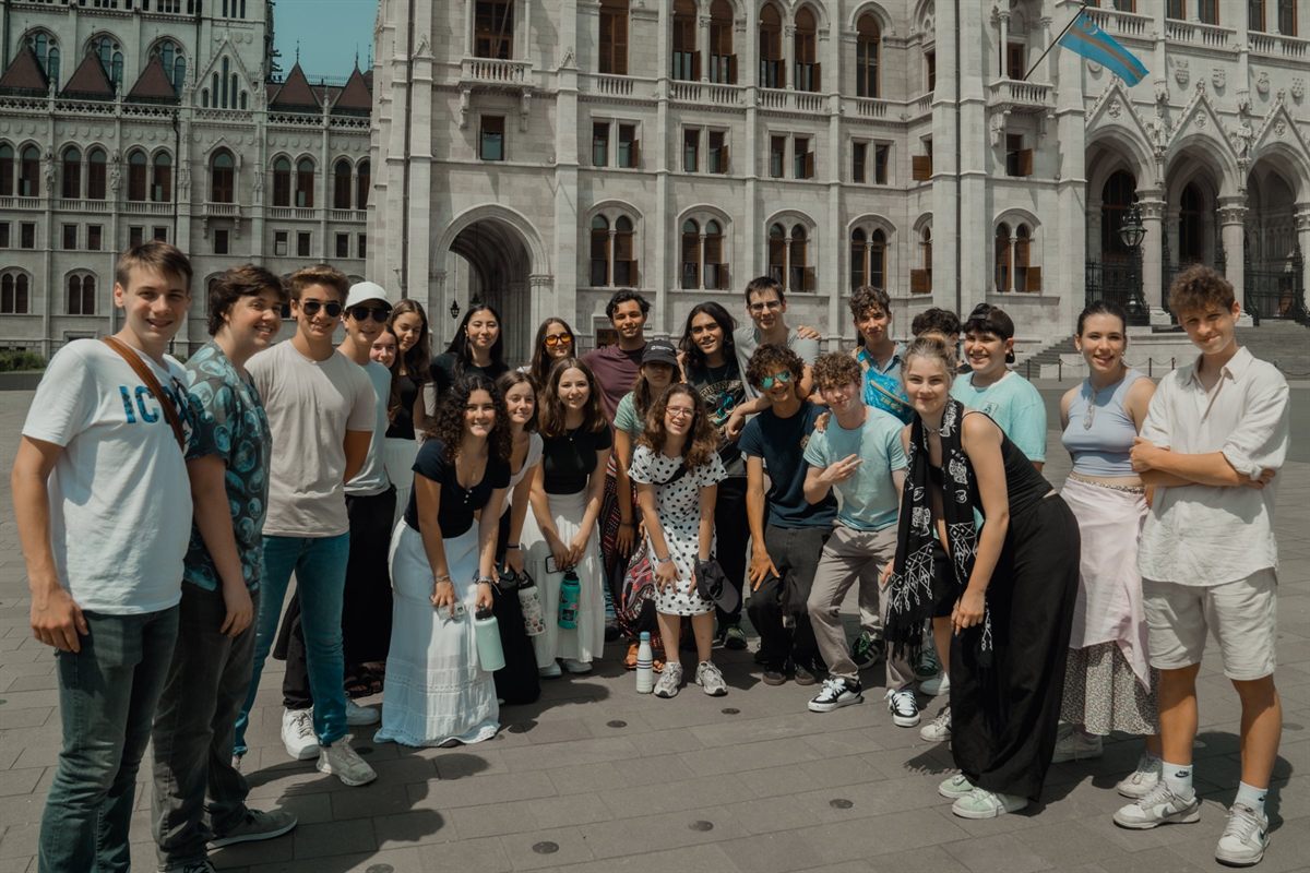 Jewish teens on a Global Ambassador Program trip in Budapest