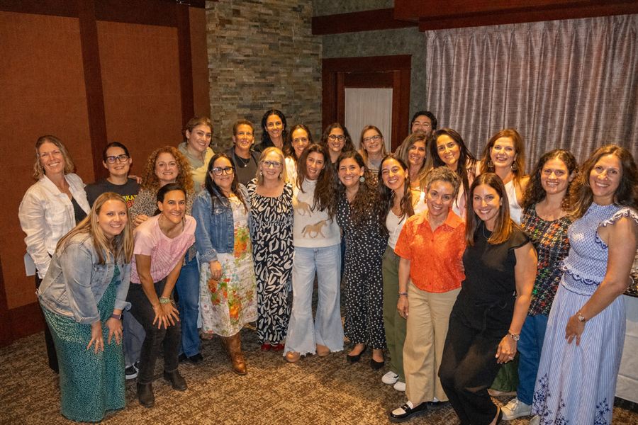 Pauline Foster Women's Leadership Institute